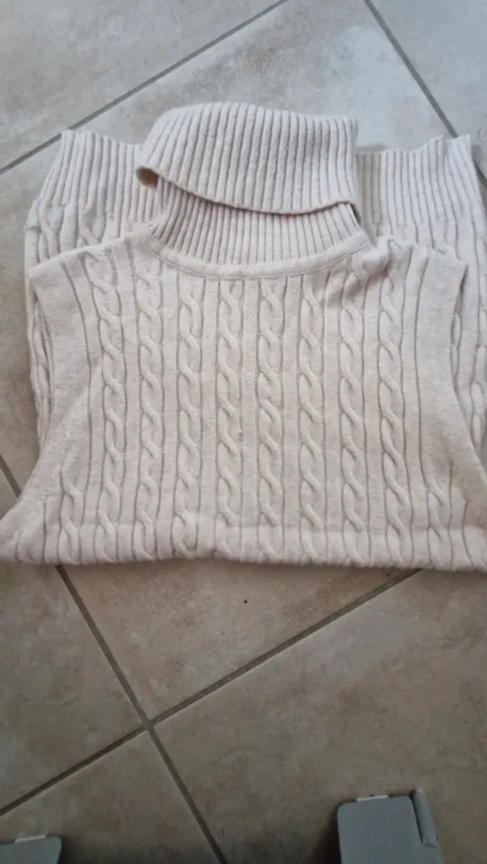 Pull manches courtes femme beige