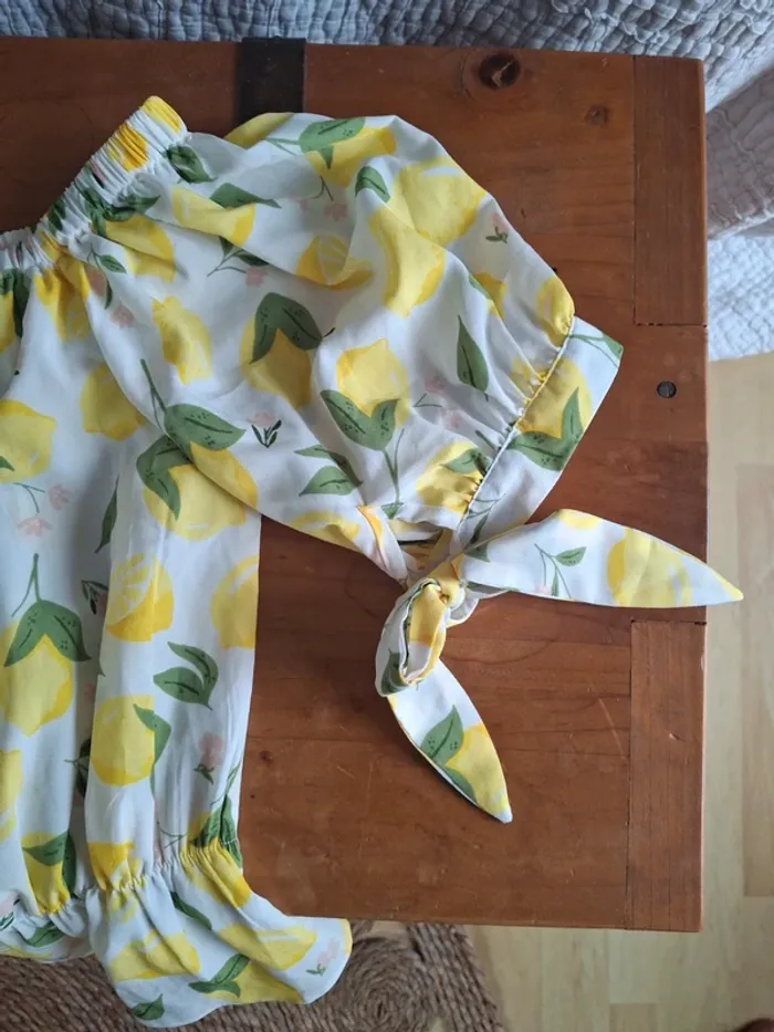 Top citrons et fleurs Jennyfer taille M - photo numéro 11