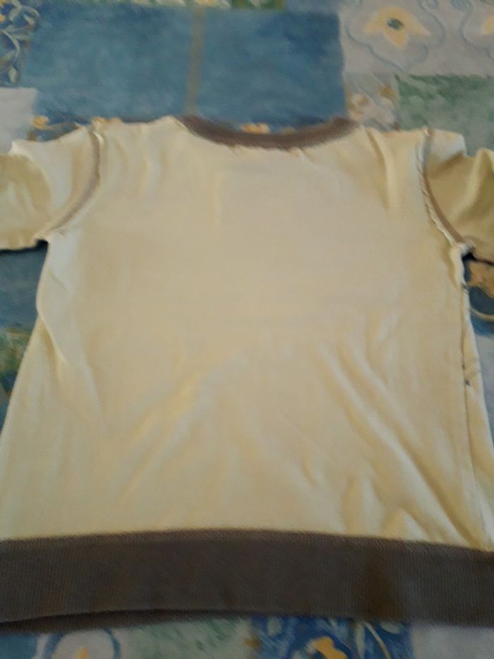 T-shirt manche longue - 8 ans - photo numéro 2