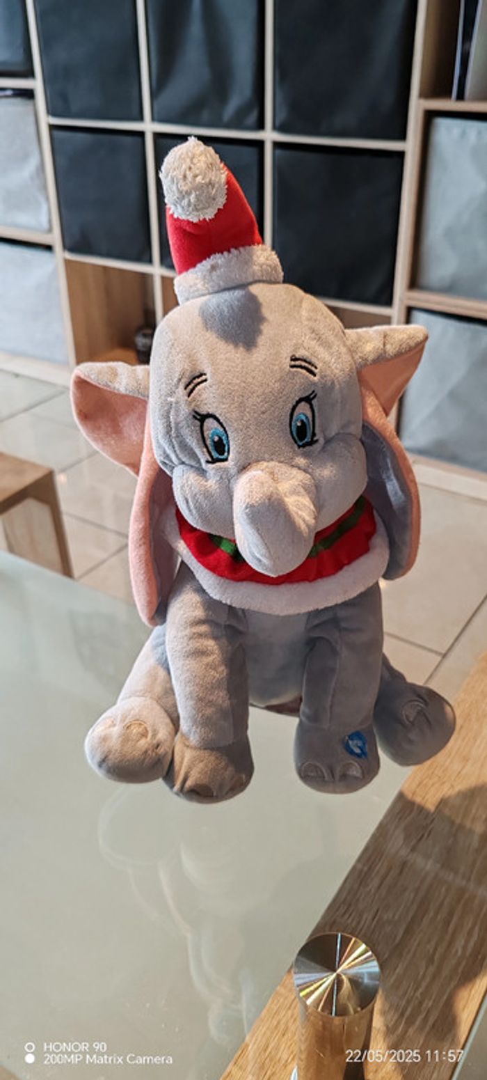 Peluche Dumbo son de Noël