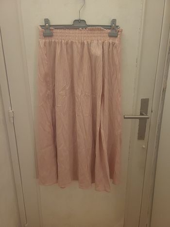 Jupe rose fendue Taille 38