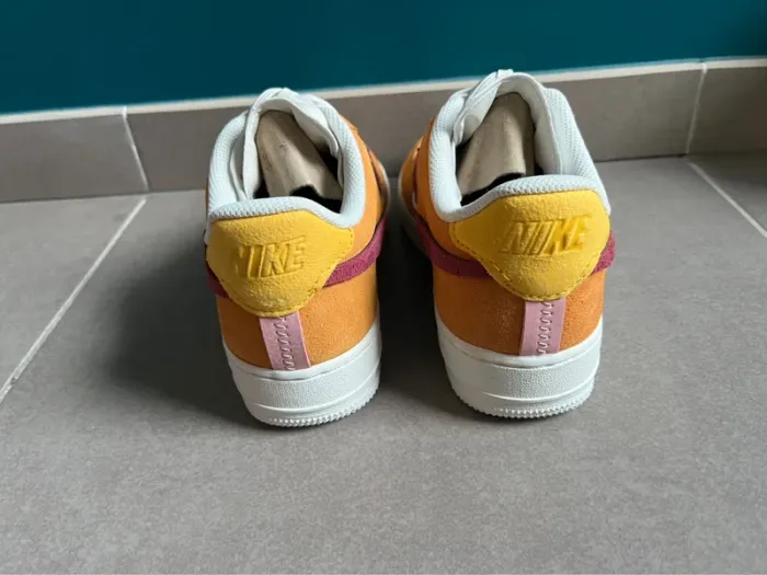 Basket Nike air Force 1 LXX - photo numéro 10