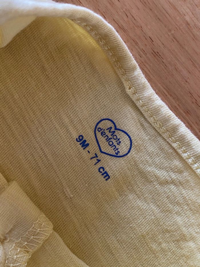 Combishort jaune 9 mois - photo numéro 2