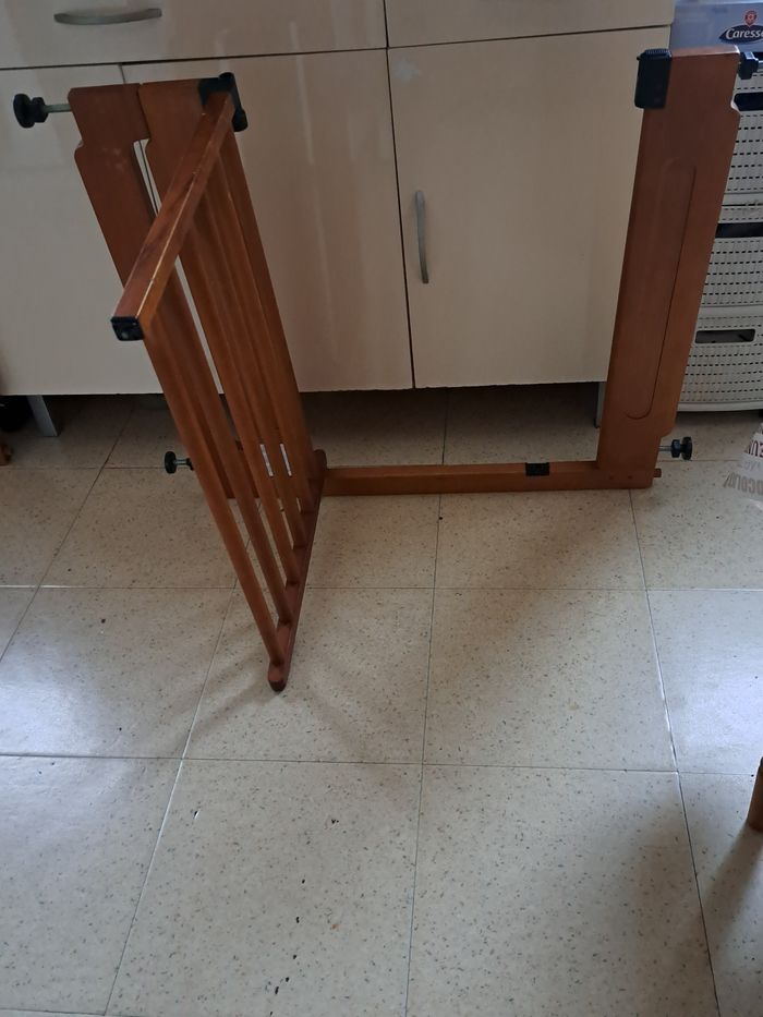 Barrière Sécurité Extensible en bois - photo numéro 2