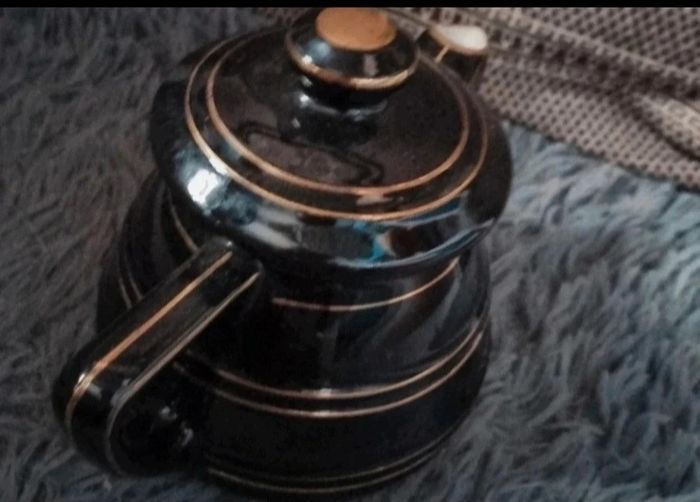 Théière vintage noir et doré - photo numéro 4