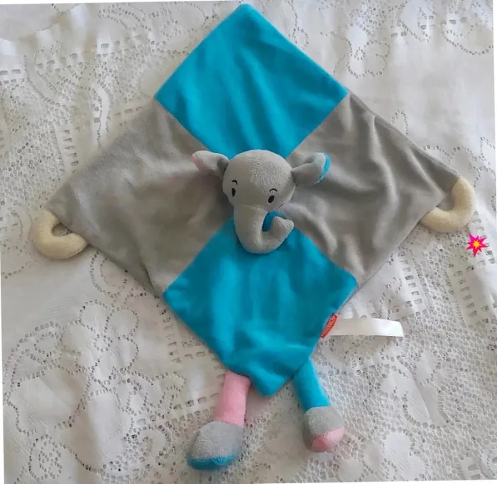 Doudou éléphant bleu et gris, neuf, tout doux, bébé mixte