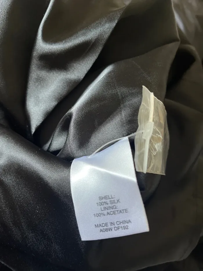 Robe Karen Millen en soie noire - photo numéro 4
