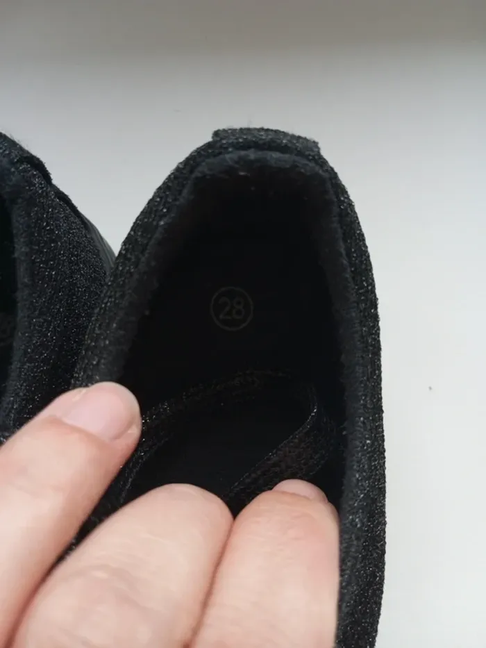 Chaussures 28 - photo numéro 3
