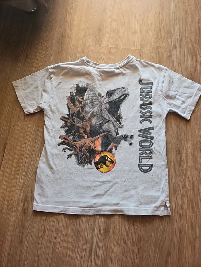 Tee-shirt Jurassic World authentique - photo numéro 7