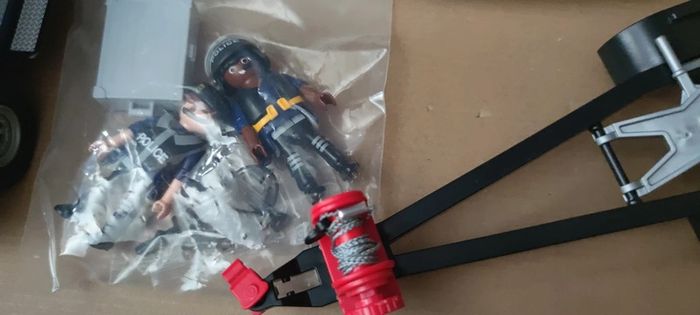 Playmobil N 5187 Fourgon de Police+bateau+remorque - photo numéro 7