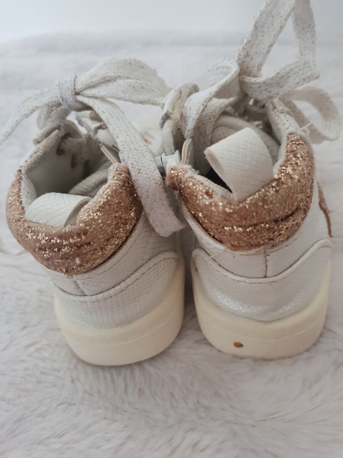 Chaussures bebe - photo numéro 3