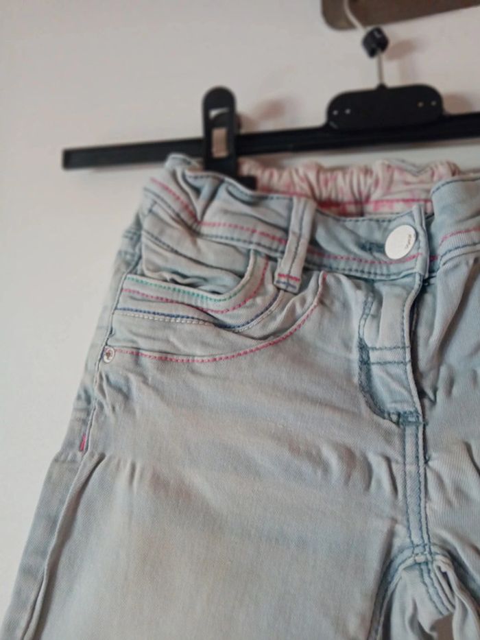 Short en jean bleu clair 4 ans - photo numéro 3