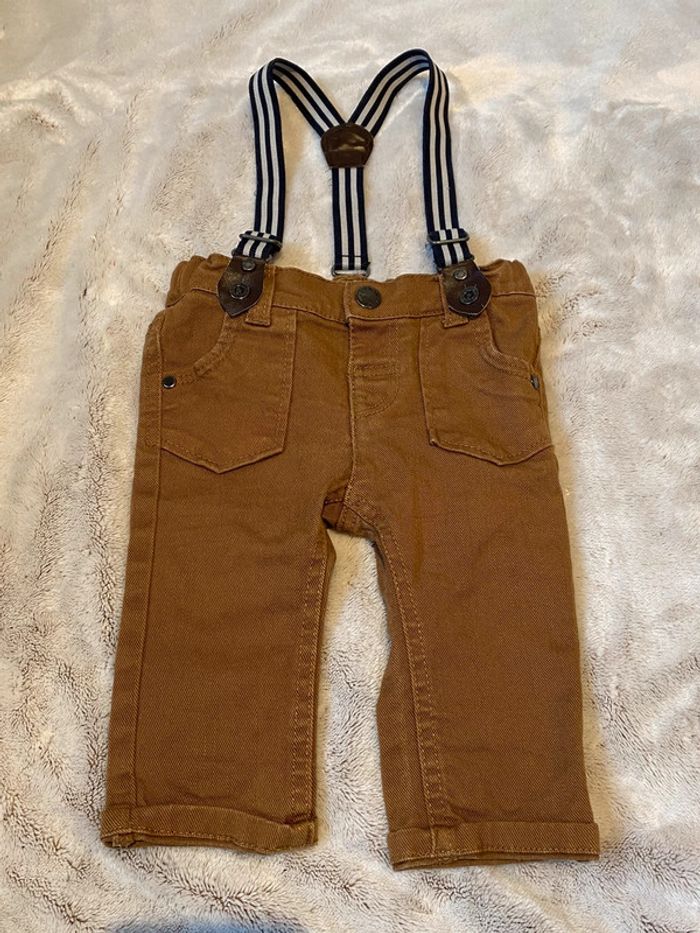 Pantalon avec bretelles 6 mois