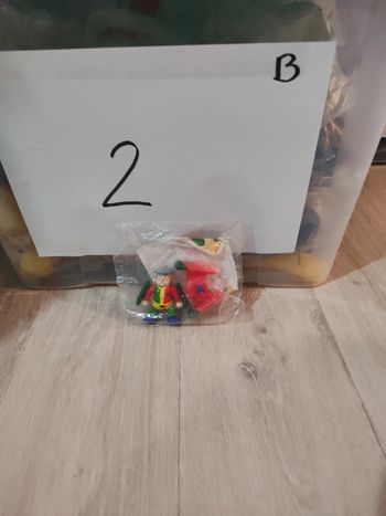 Figurine McDonald's mr kiasu