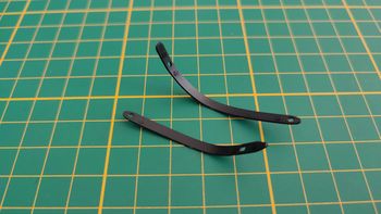 Sangle fermeture capot pièce miniature Bburago Burago Mercedes-Benz SSK 1/24 1/24e 1/24ème #C28