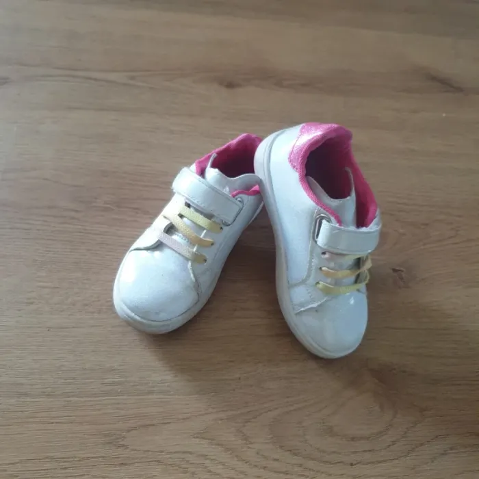 🩷 Paires de baskets Gabby et la maison magique pointure 26 #emyfleury_pointure26fille