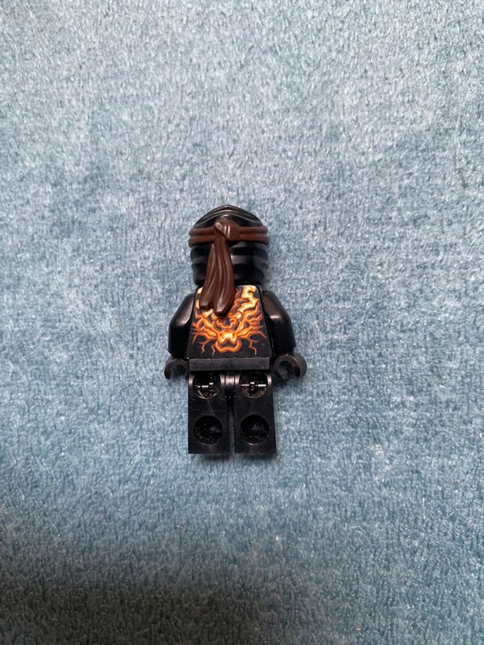 Minifigurine lego Ninjago Master of the Mountain Cole - Spinjitzu Burst - photo numéro 2