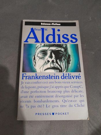 livre Brain W Aldiss Frankenskenstein Délivré en bon état Presse Pocket