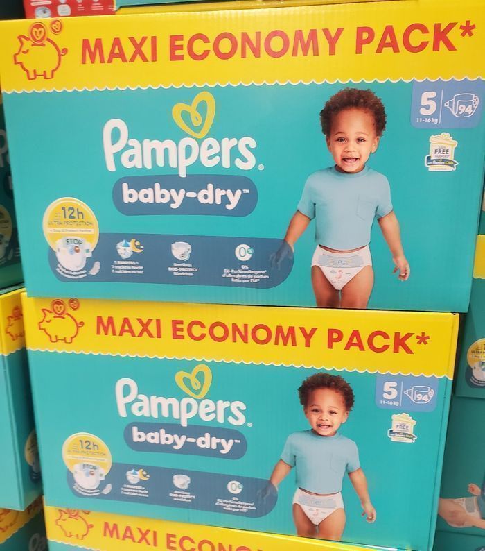 Couches Pampers Taille 5, 188 Couches.