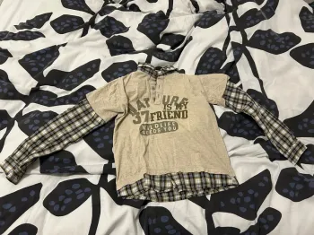 Haut / tee shirt fausse chemise B-unity 10 ans