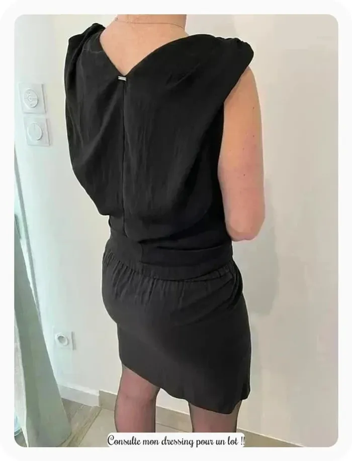 Robe noire ikks taille 36 - photo numéro 2