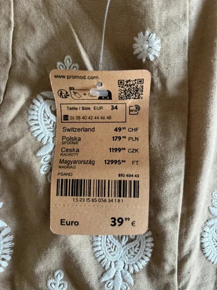 Short brodé Promod taille XS - photo numéro 6