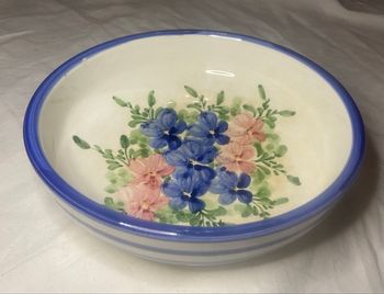 Plat apéritif à fleurs