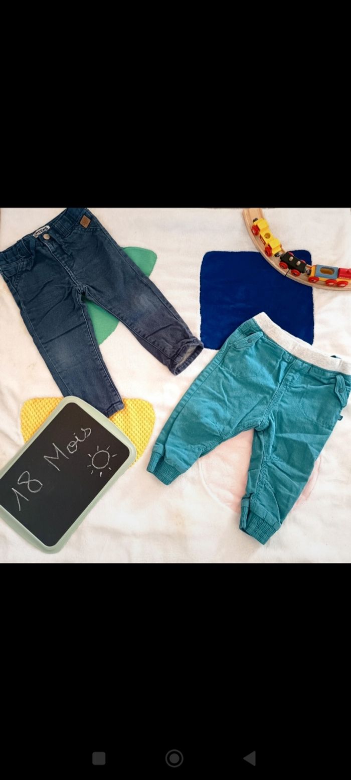 Pantalons très bon état 18 mois
