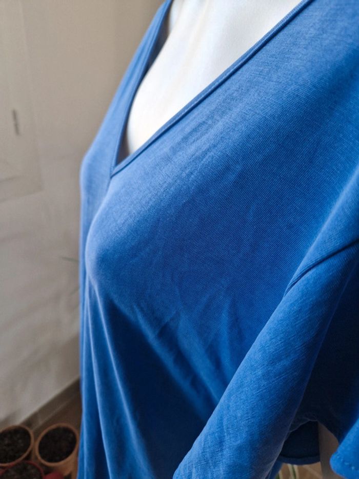 Robe 👗 décolleté - photo numéro 11