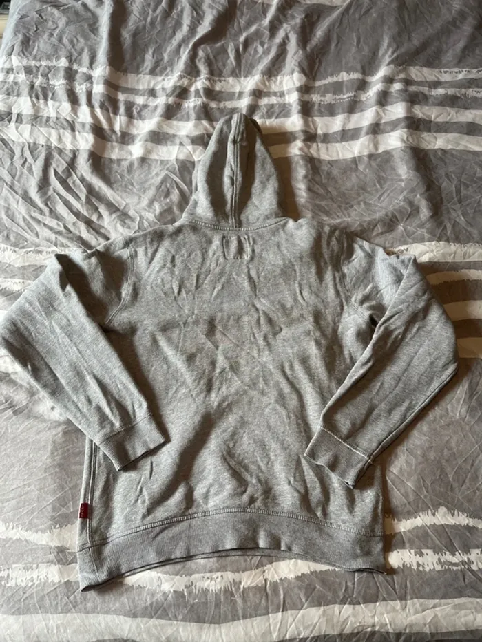 Sweat - photo numéro 3