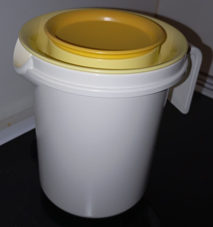 Pichet pour faire une chantilly Valentini Italie
NEUF - photo numéro 2