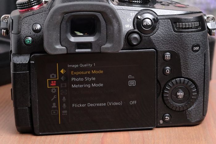 Panasonic Lumix DC-GH5 S 20.3 Mp Appareil Photo Numérique Haut Händler - photo numéro 3