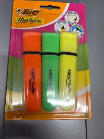 Lot 3 surligneurs bic highlighter