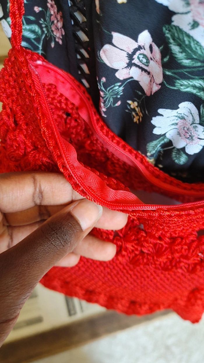 Sac bandoulière en crochet rouge fermeture à zip - photo numéro 6