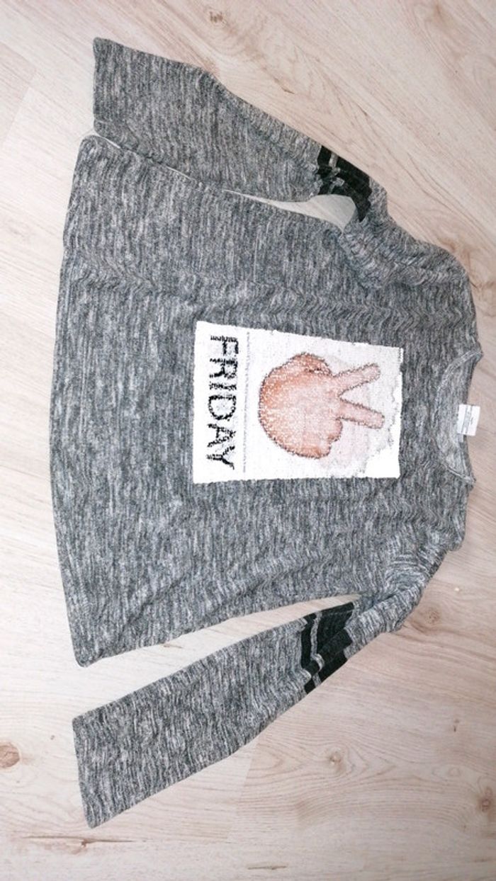 Pull 164 - photo numéro 2