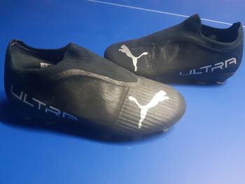 Chaussure foot garcon Puma ultra