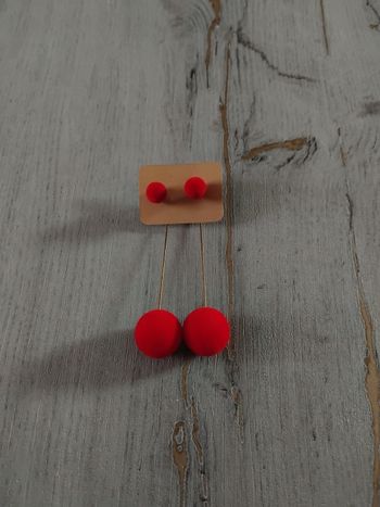 Boucles d'oreilles neuves