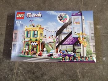 Lego Friends 41732 Les boutiques de fleurs et de décoration