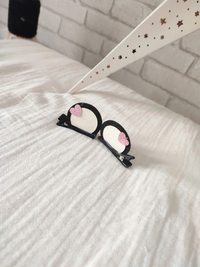 Lot de 2 barrettes oreilles Panda - photo numéro 2