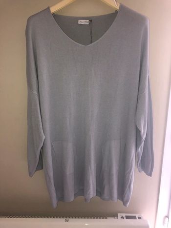Joli pull long et fin