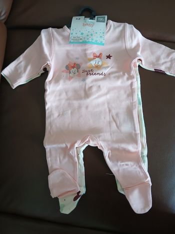lot de deux pyjamas en coton fille minnie disney 60 cm 3 mois 