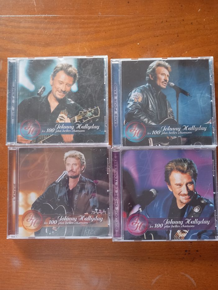 Lot 4 CD Johnny Hallyday - photo numéro 2