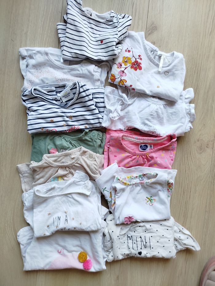 Lot vêtements pour bébé - photo numéro 5
