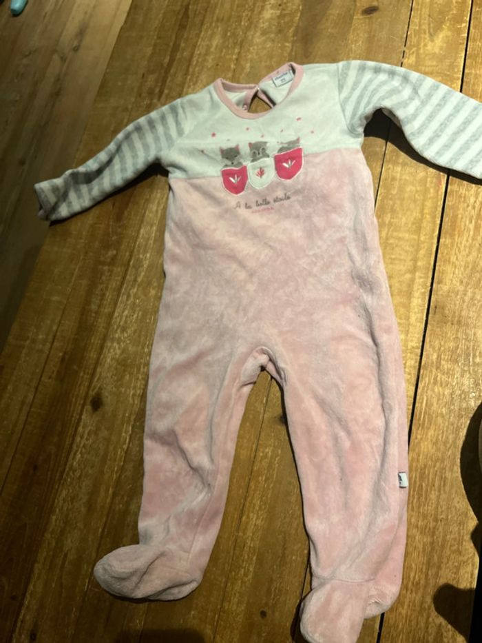 Lot de pyjamas - photo numéro 8