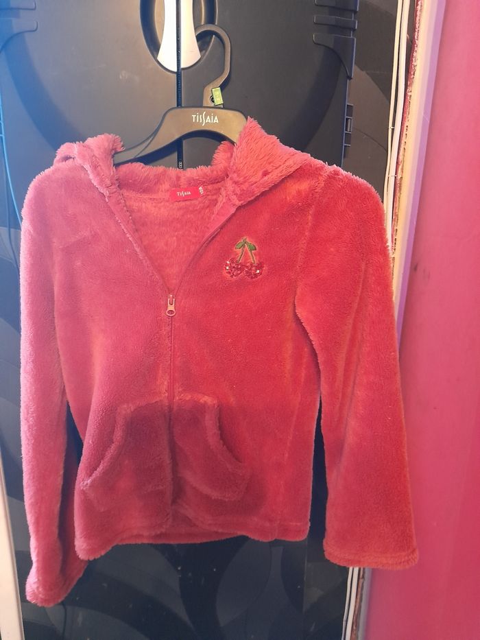Pull avec capuche fermeture - photo numéro 2