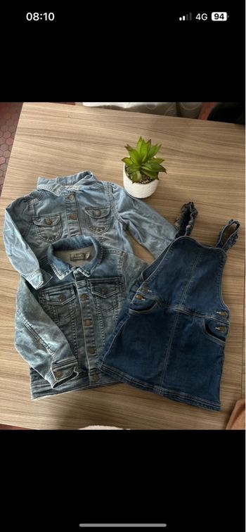 Lot de 5  vêtements  fille 2 ans 