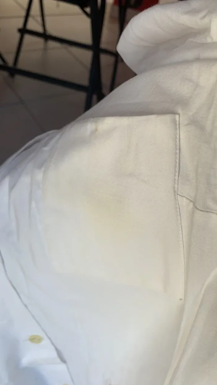 Blouse blanche spéciale femme - photo numéro 7