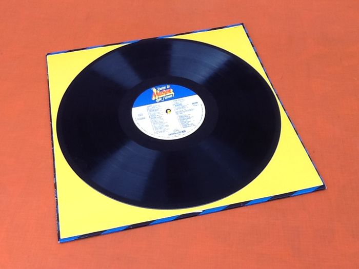 Vinyle 33 tours Toute la Musique que j' aime ! 14 titres originaux (1984) - photo numéro 3