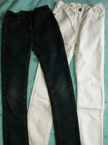 Lot de pantalons jeans