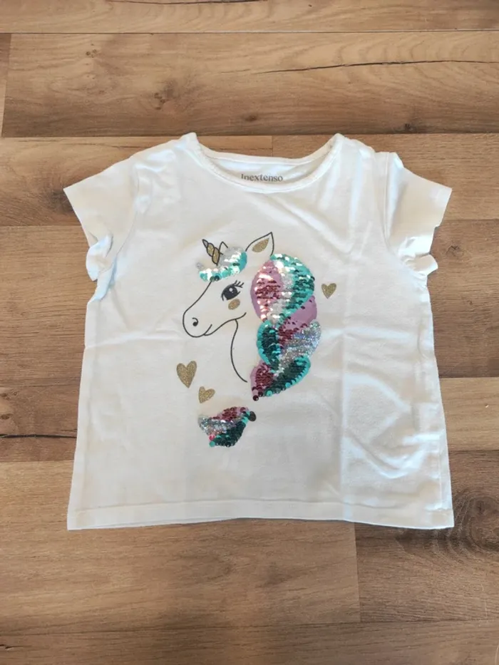 Tee-shirt Kiabi 4 ans mais taille petit - photo numéro 4